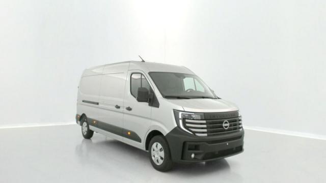 Nissan Interstar image 1