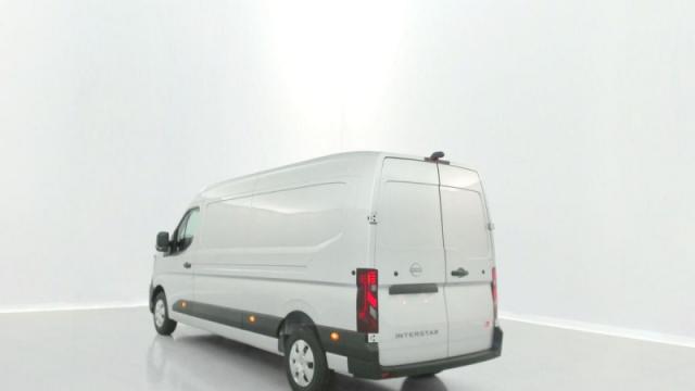 Nissan Interstar image 8