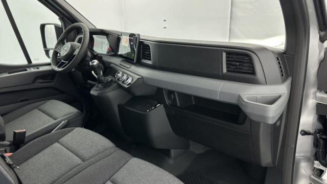 Nissan Interstar image 4