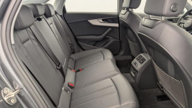 Audi A4 image 4