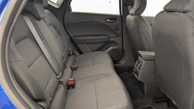 Renault Captur image 2