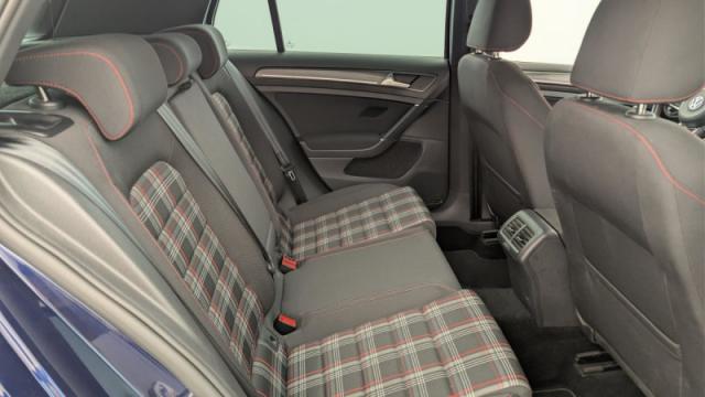 Volkswagen Golf image 5