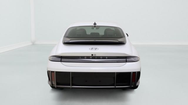 Hyundai Ioniq image 4
