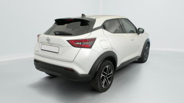 Nissan Juke image 7