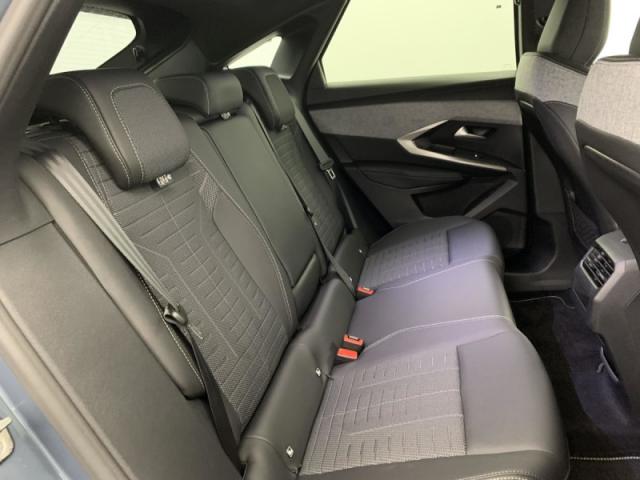 Peugeot 3008 image 9