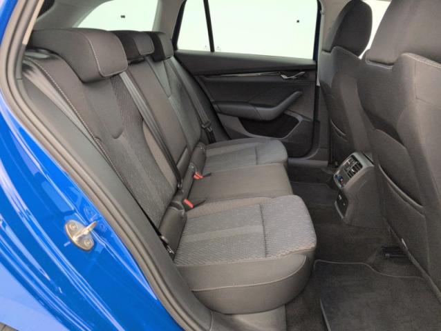 Skoda Octavia image 7