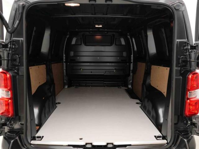 Citroen Jumpy image 1
