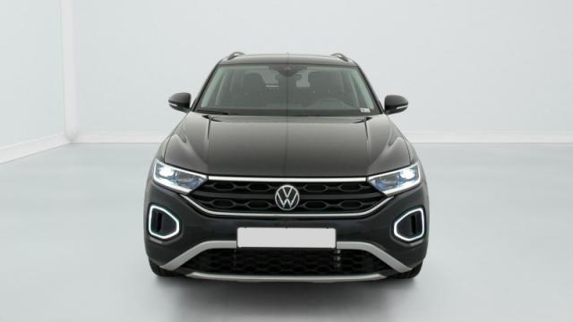 Volkswagen T-Roc image 8
