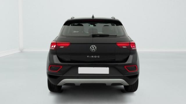 Volkswagen T-Roc image 6
