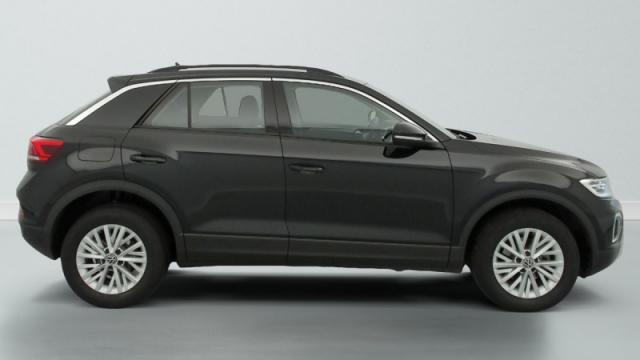 Volkswagen T-Roc image 7