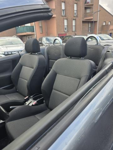 Peugeot 207 Cc image 1