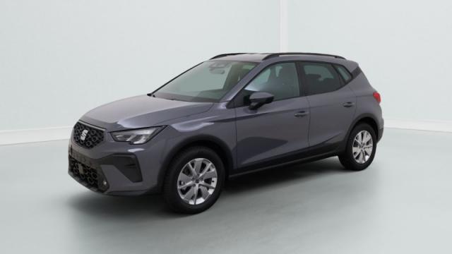 Seat Arona image 2