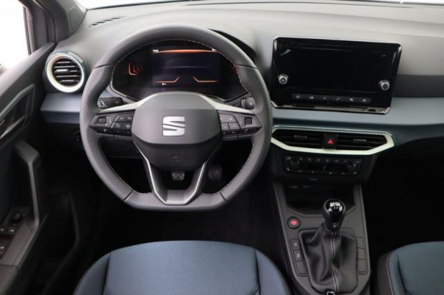 Seat Arona image 3