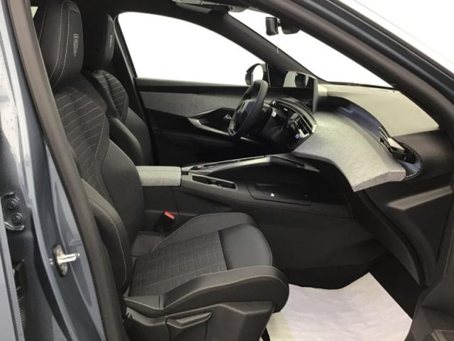 Peugeot 3008 image 1