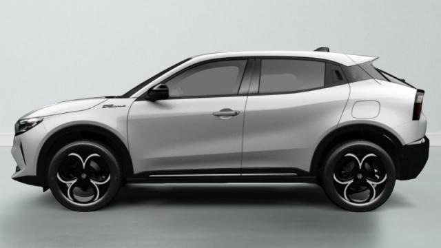 Alfa Romeo Junior image 2