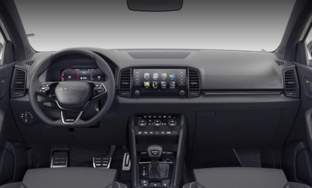 Skoda Karoq image 4