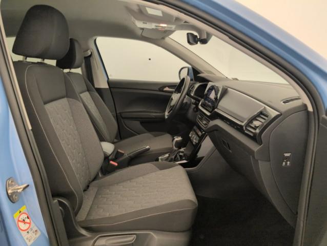 Volkswagen T-Cross image 9