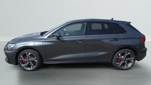 Audi A3 image 8