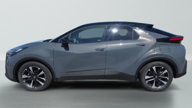 Toyota C-Hr image 9