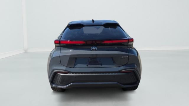 Toyota C-Hr image 2
