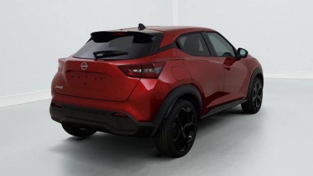 Nissan Juke image 9