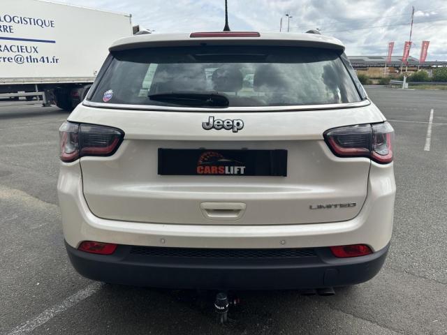 Jeep Compass image 2
