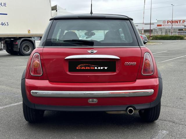 Mini Cooper image 7