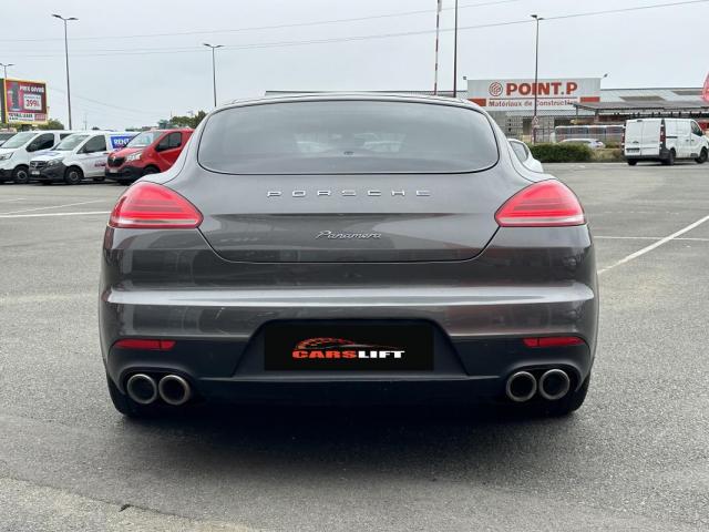 Porsche Panamera image 9