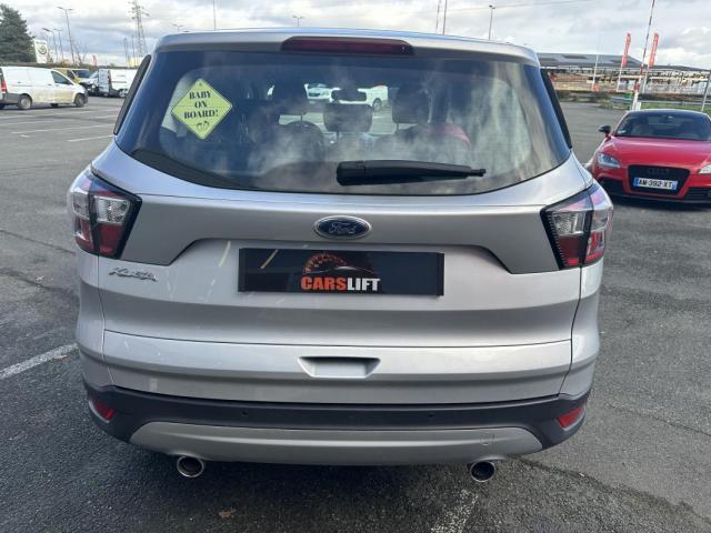 Ford Kuga image 5