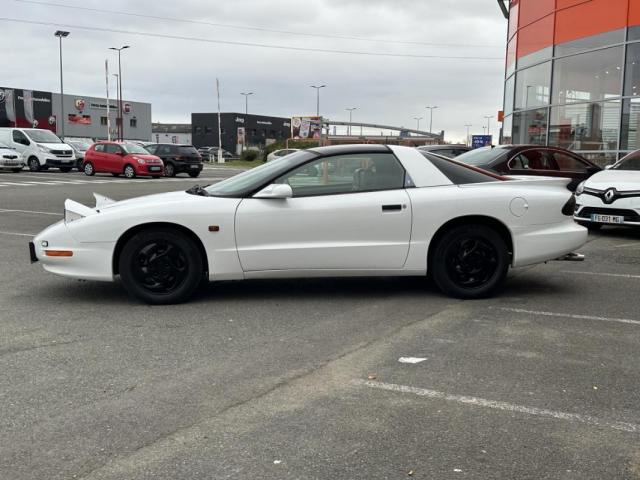 Pontiac Firebird image 4