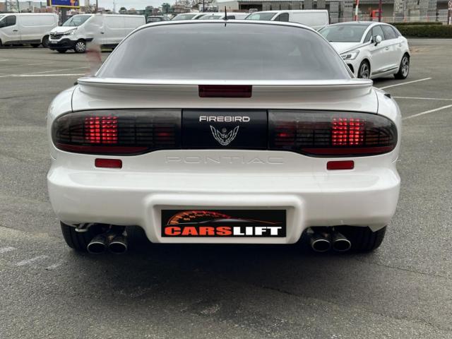 Pontiac Firebird image 2