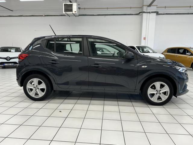 Dacia Sandero image 1