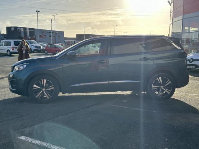 Peugeot 5008 image 4
