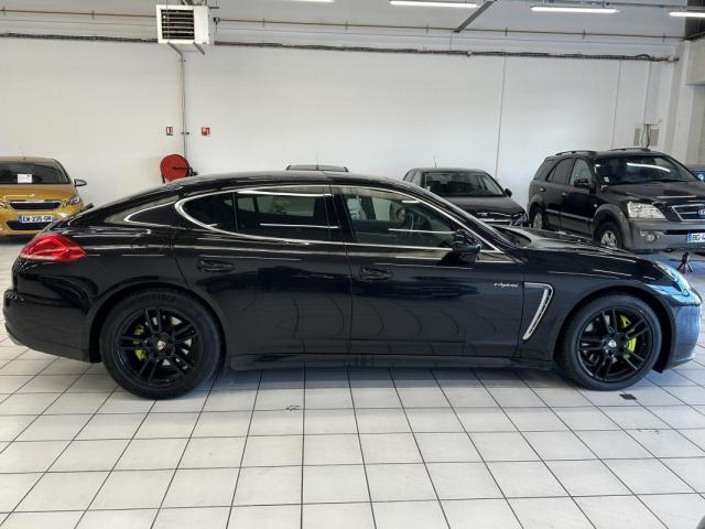 Porsche Panamera image 5