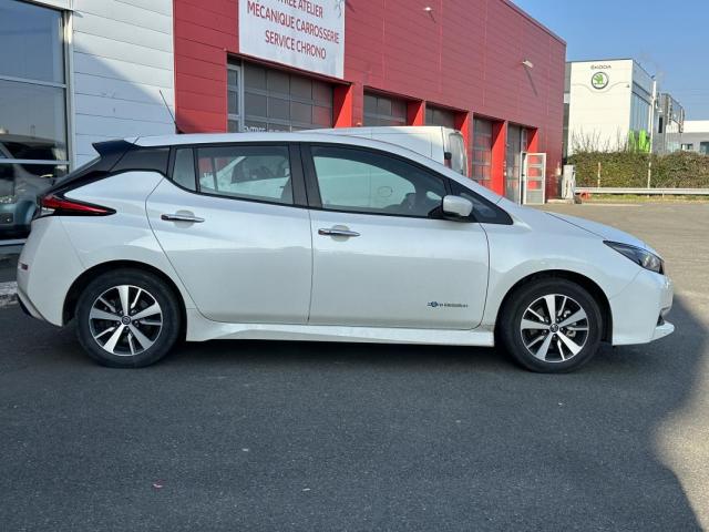 Nissan Leaf image 6