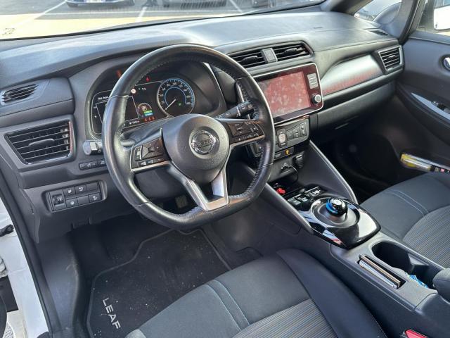 Nissan Leaf image 9