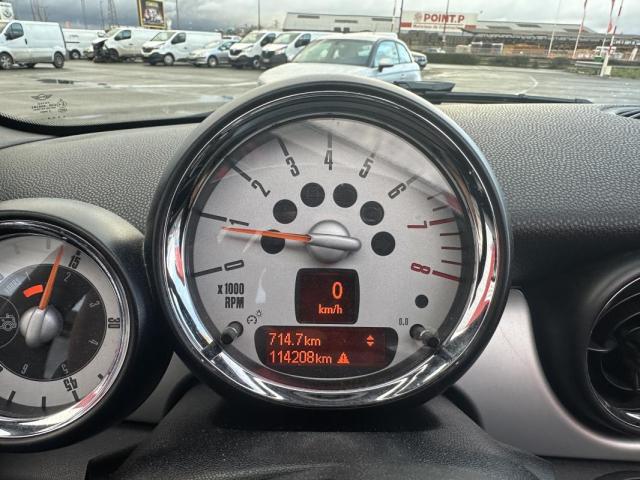 Mini Cabrio image 9