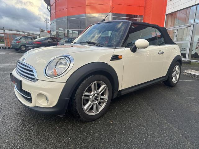 Mini Cabrio image 8