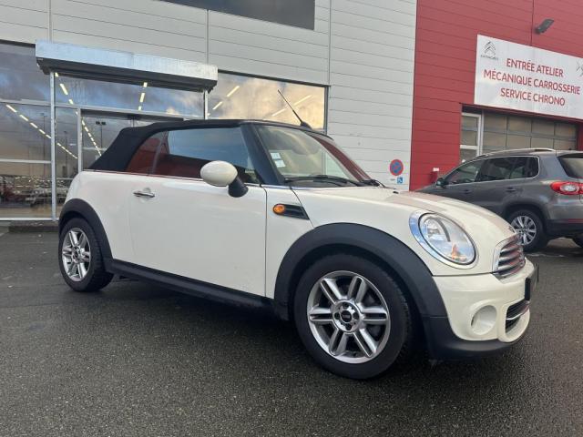 Mini Cabrio image 4