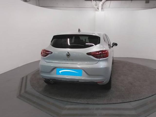 Clio image 4