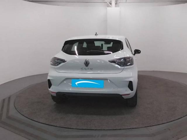 Renault Clio image 9