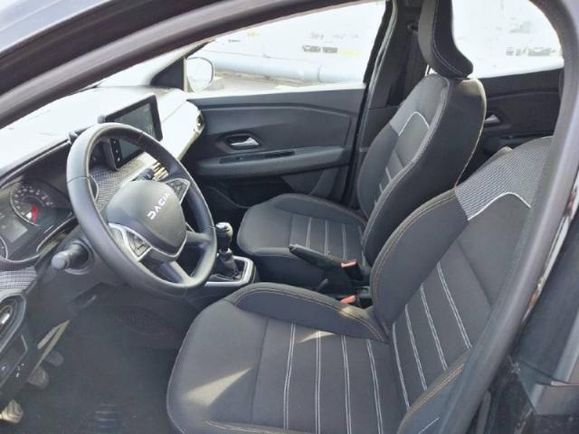 Dacia Sandero image 3