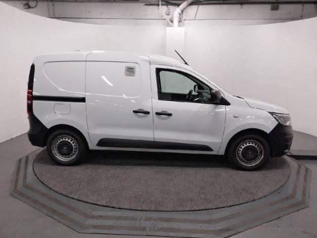 Renault Express image 2