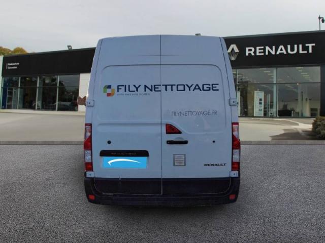 Renault Master image 2