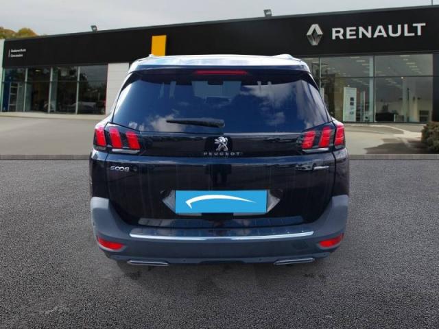 Peugeot 5008 image 2