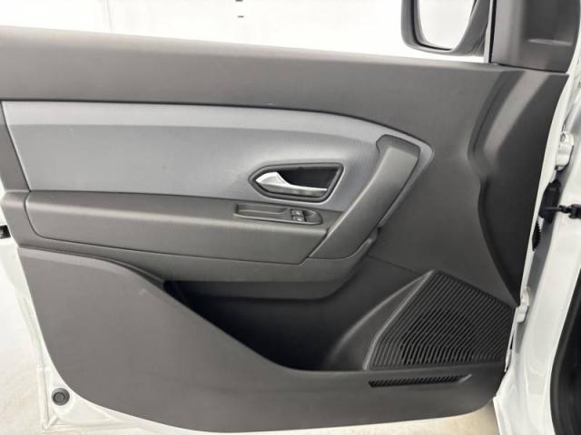 Renault Express image 1