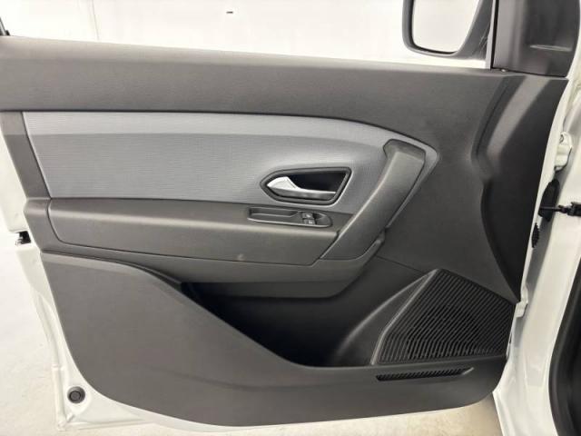 Renault Express image 1