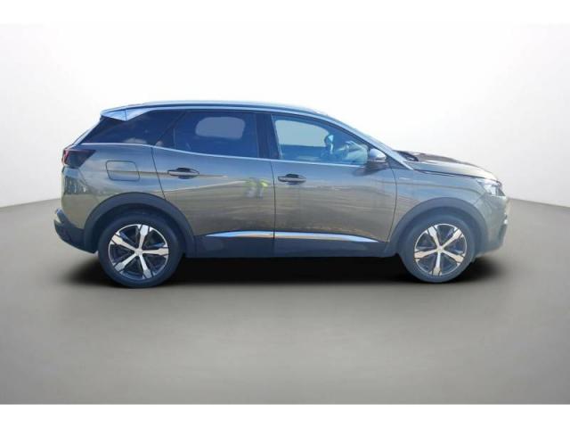 Peugeot 3008 image 8