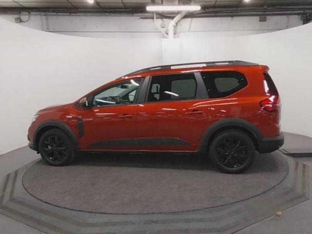 Dacia Jogger image 1