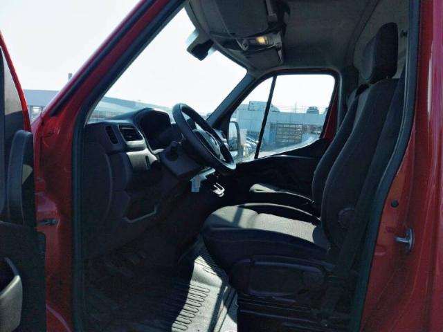 Renault Master image 6